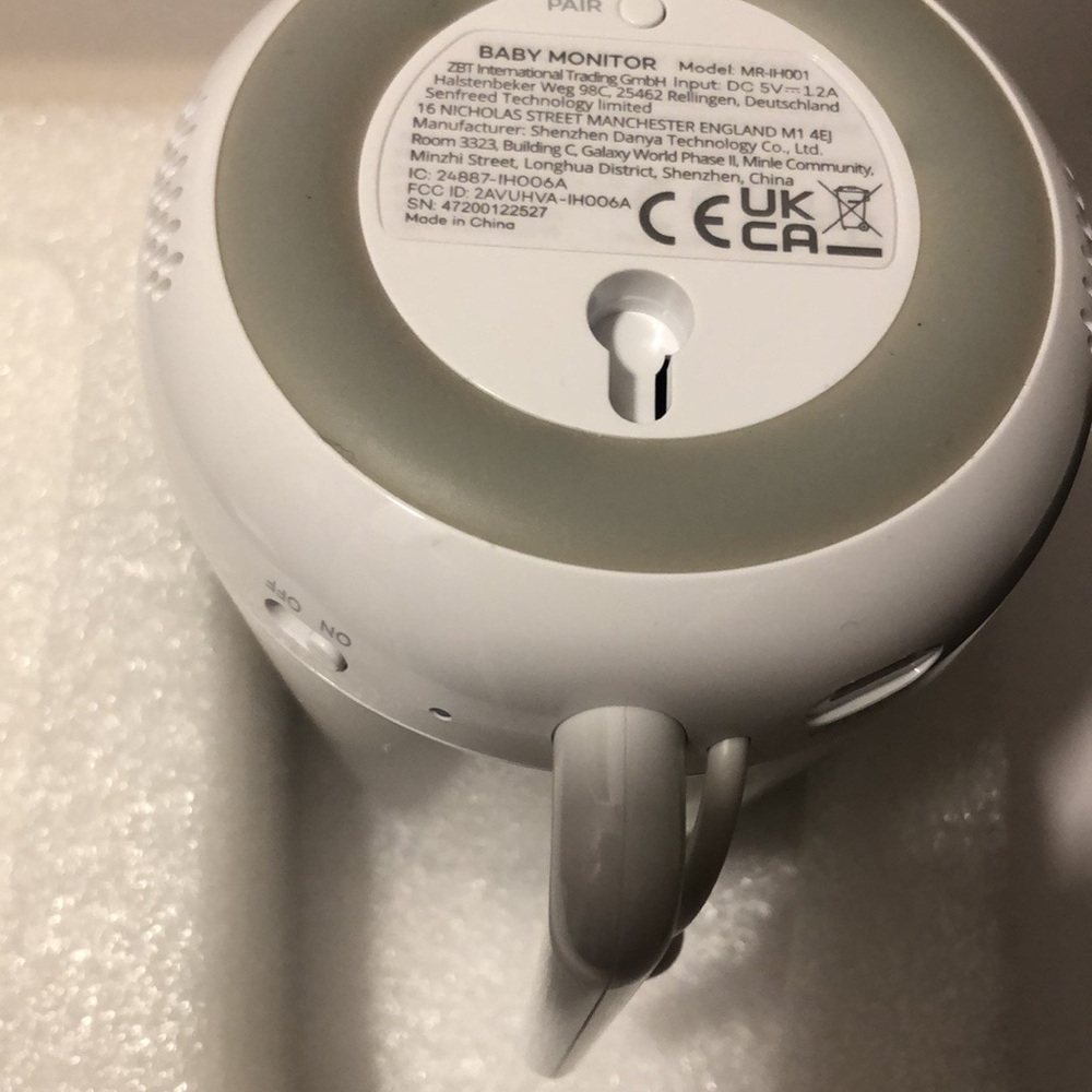 NWT  Baby Monitor with Camera and User Guide. - Picture 3 of 7